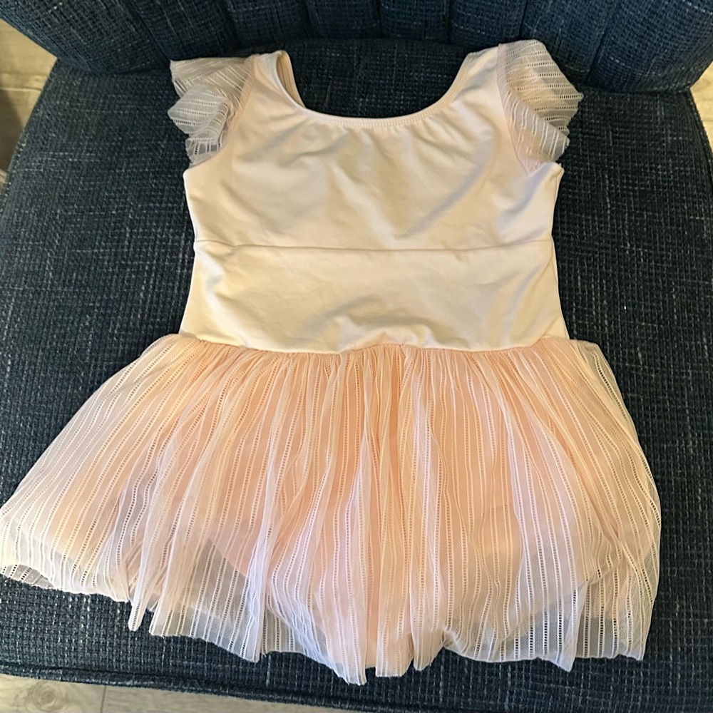 Revolution Dancewear Linear Mesh Tutu Dress size MC (Medium Child) EUC
